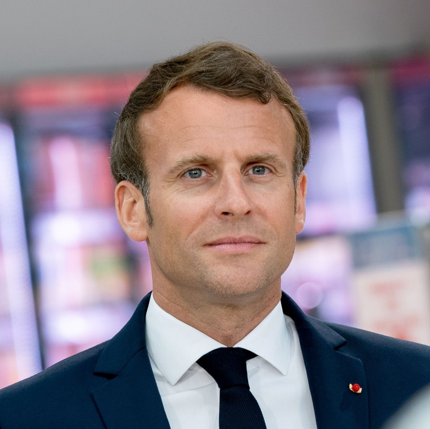 Emmanuel Macron prend position pour la 5G.
